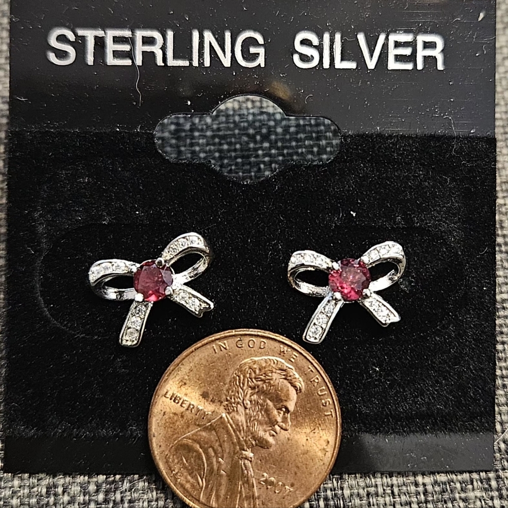 BUYER'S CHOICE Sterling Silver /925 Dainty Gemstone Earrings. - Picture 6 of 6